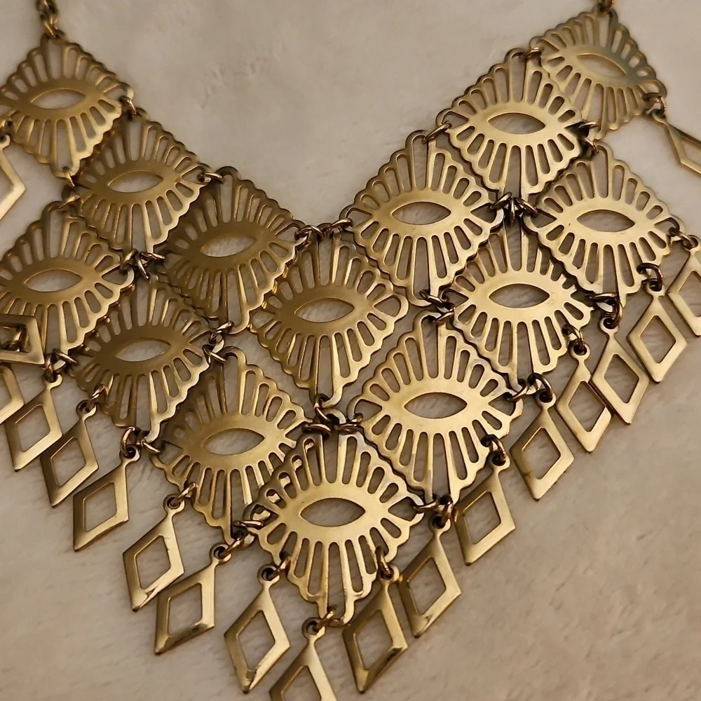 Vtg SARAH COVENTRY 1974 Mandarin Magic Bib Fringe Festival Statement Necklace